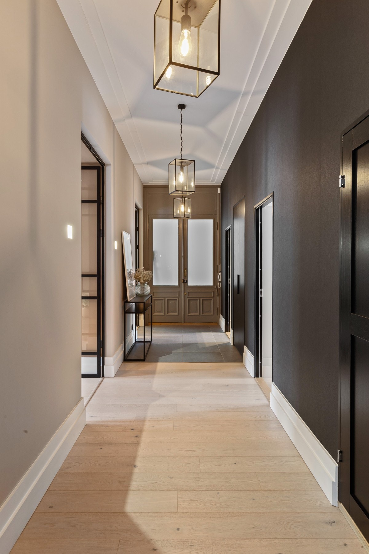 Et hyggelig inngangsparti med fine fargevalg. Galleribilde