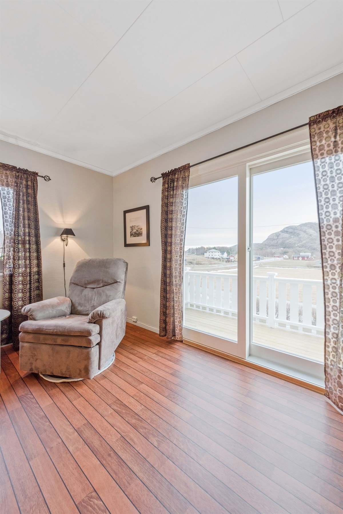 Stue og utsikt Galleribilde