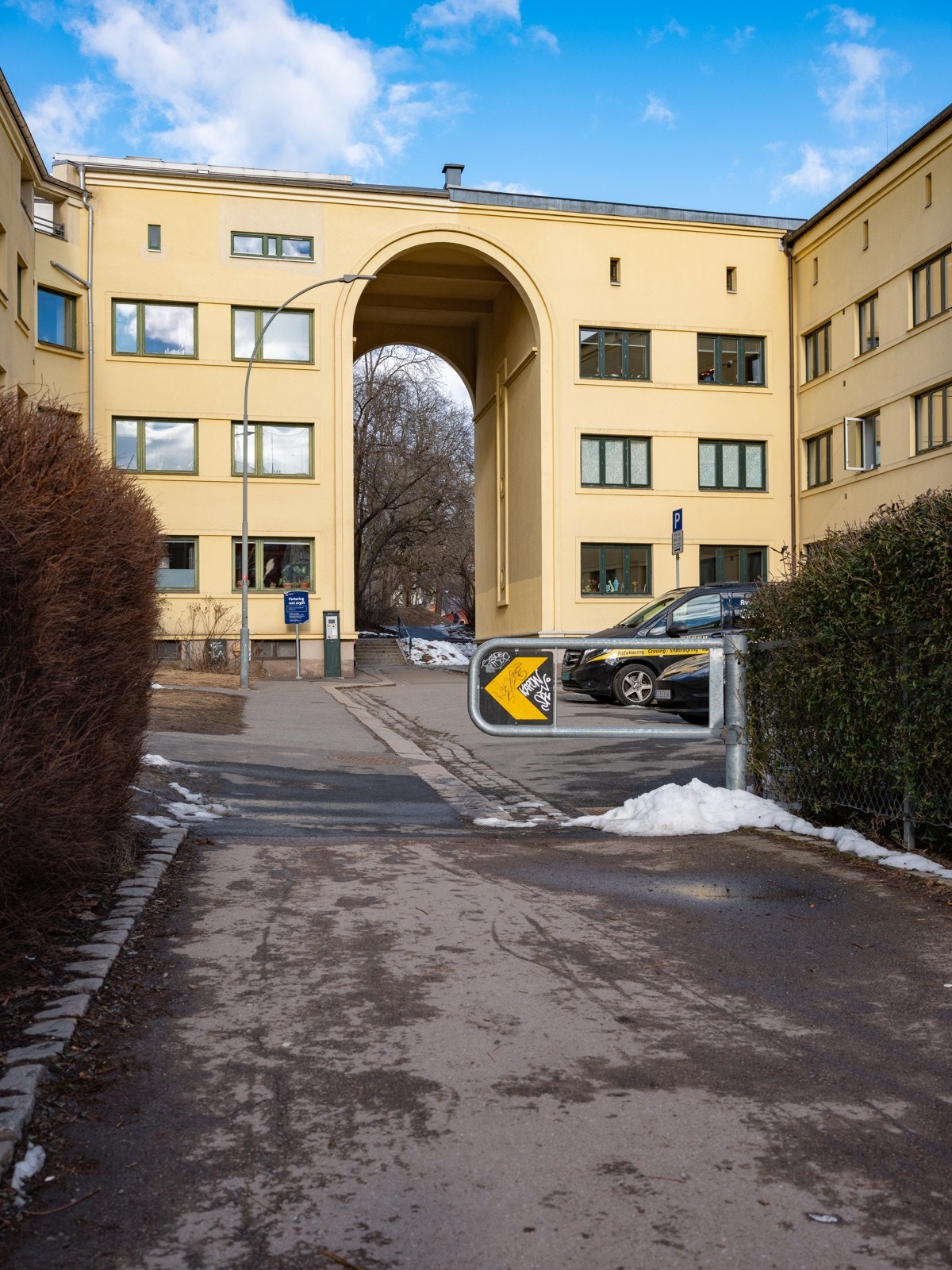 Kun 2 minutter fra leiligheten ligger Bjølsenparken koselig og tilbaketrukket. Galleribilde