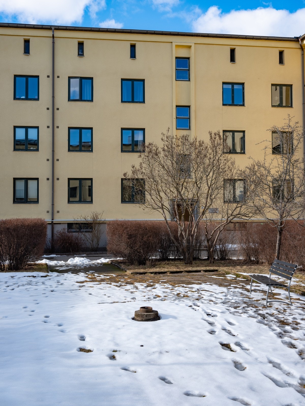 Borettslaget har en egen hjemmeside: http://www.bborgen.no Galleribilde