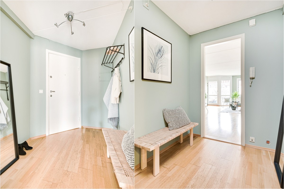 Lyst og åpent førsteinntrykk. God plass til oppbevaringsmøblement og oppheng på vegger. Galleribilde