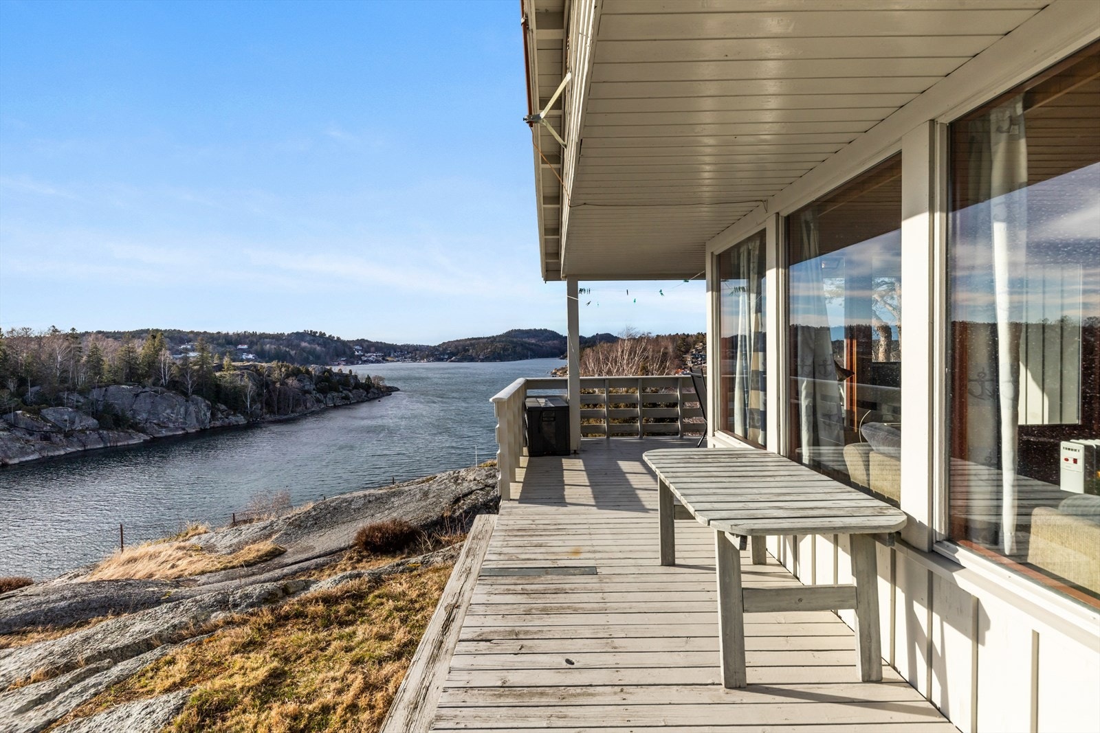 Det er gode solforhold hele dagen, så her kan man virkelig nyte varme dager til fulle. Galleribilde