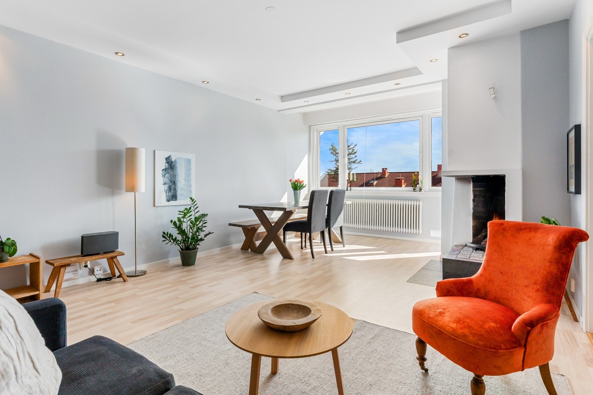 Lys, åpen stue Galleribilde