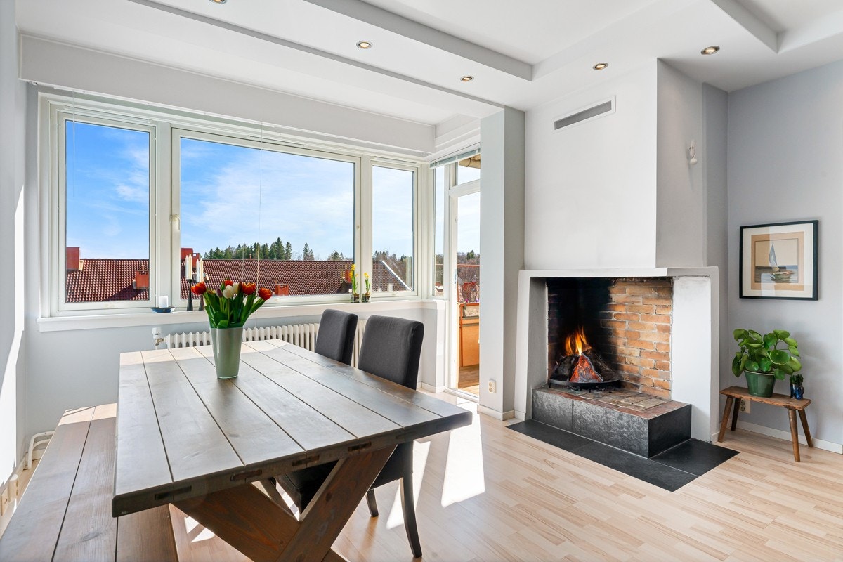 Utgang til sydvendt balkong Galleribilde