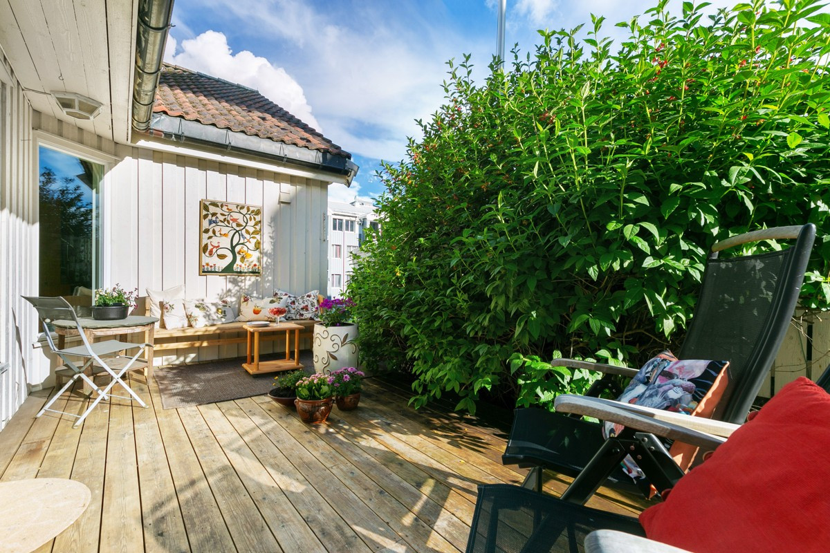 Velkommen til Grønnegata 126! En skjult bakgård noen få steinkast unna Tromsø sentrum