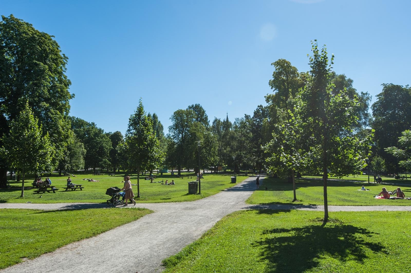 Flotte Sofienbergparken ligger få skritt fra boligen. Galleribilde