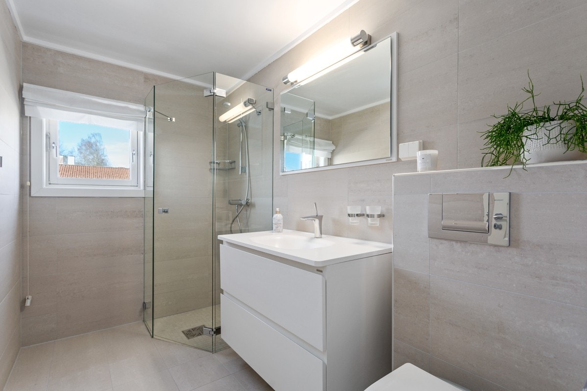 Bad i 2 etasje fra 2010 Galleribilde