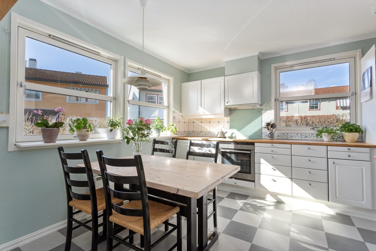 Hyggelig spisekjøkken Galleribilde