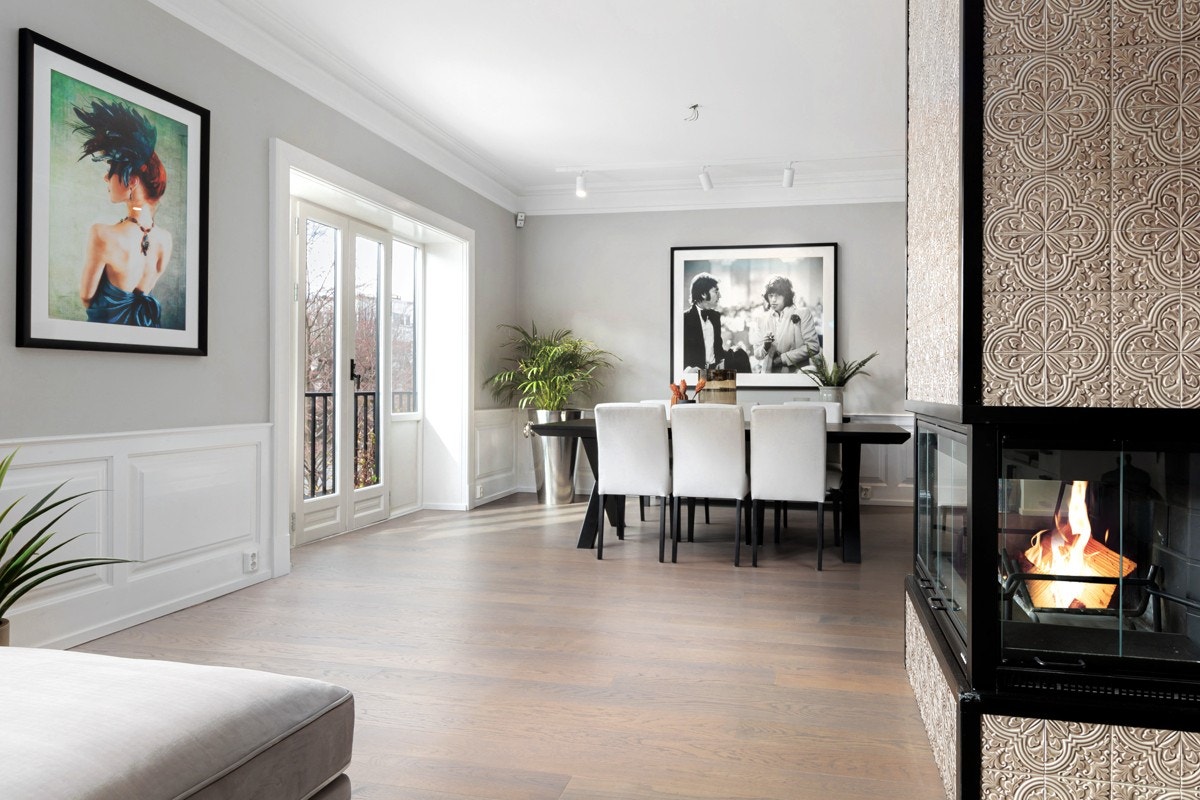 Takhøyde i stue er på 2,83m Galleribilde