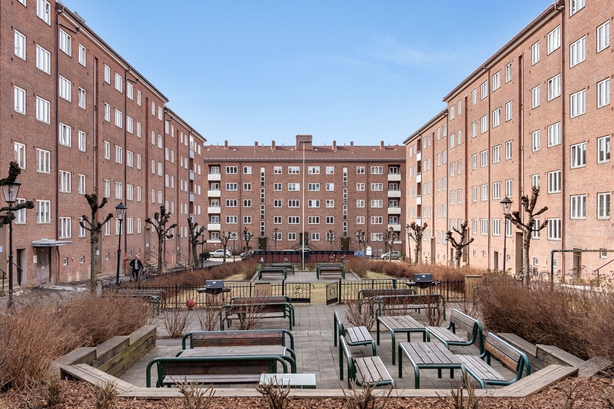 Leiligheten er beliggende i et meget veldrevet borettslag. Galleribilde