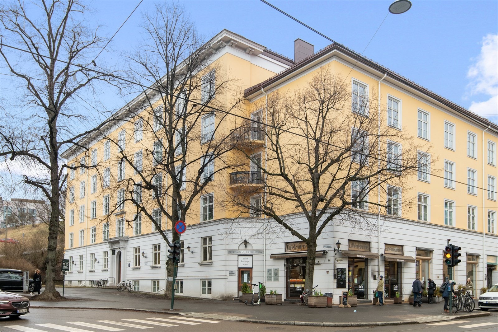 Sentral og meget god beliggenhet. Galleribilde