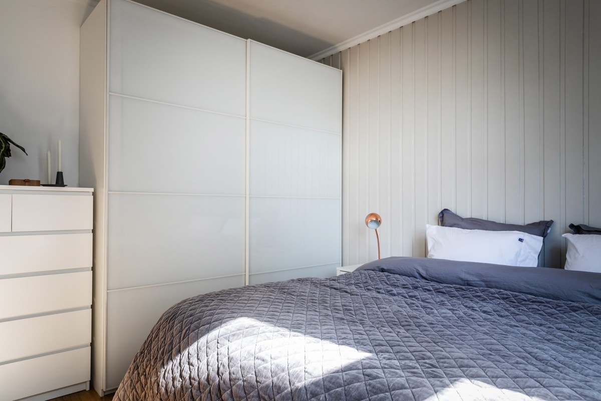 Skyvedørsgarderobe. Galleribilde