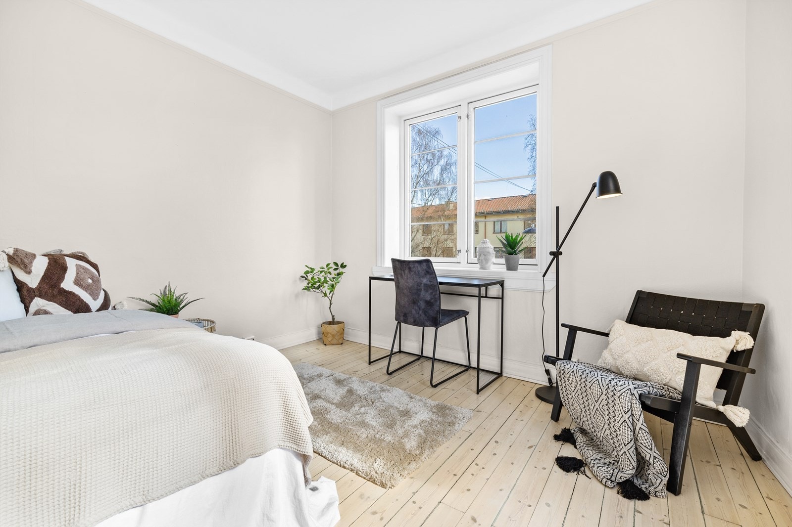 Soverommet passer perfekt til kontor/barnerom/gjesterom. Galleribilde