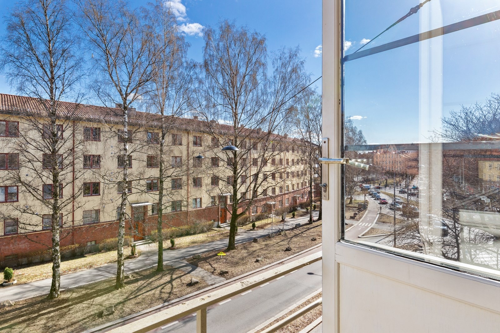 Utsyn fra balkong Galleribilde