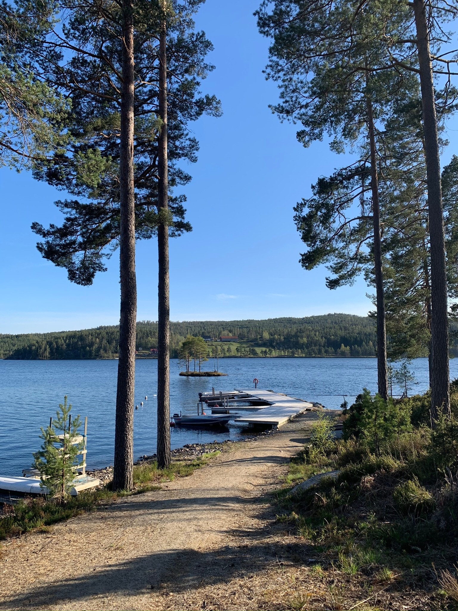 Brygge med båtplass Galleribilde