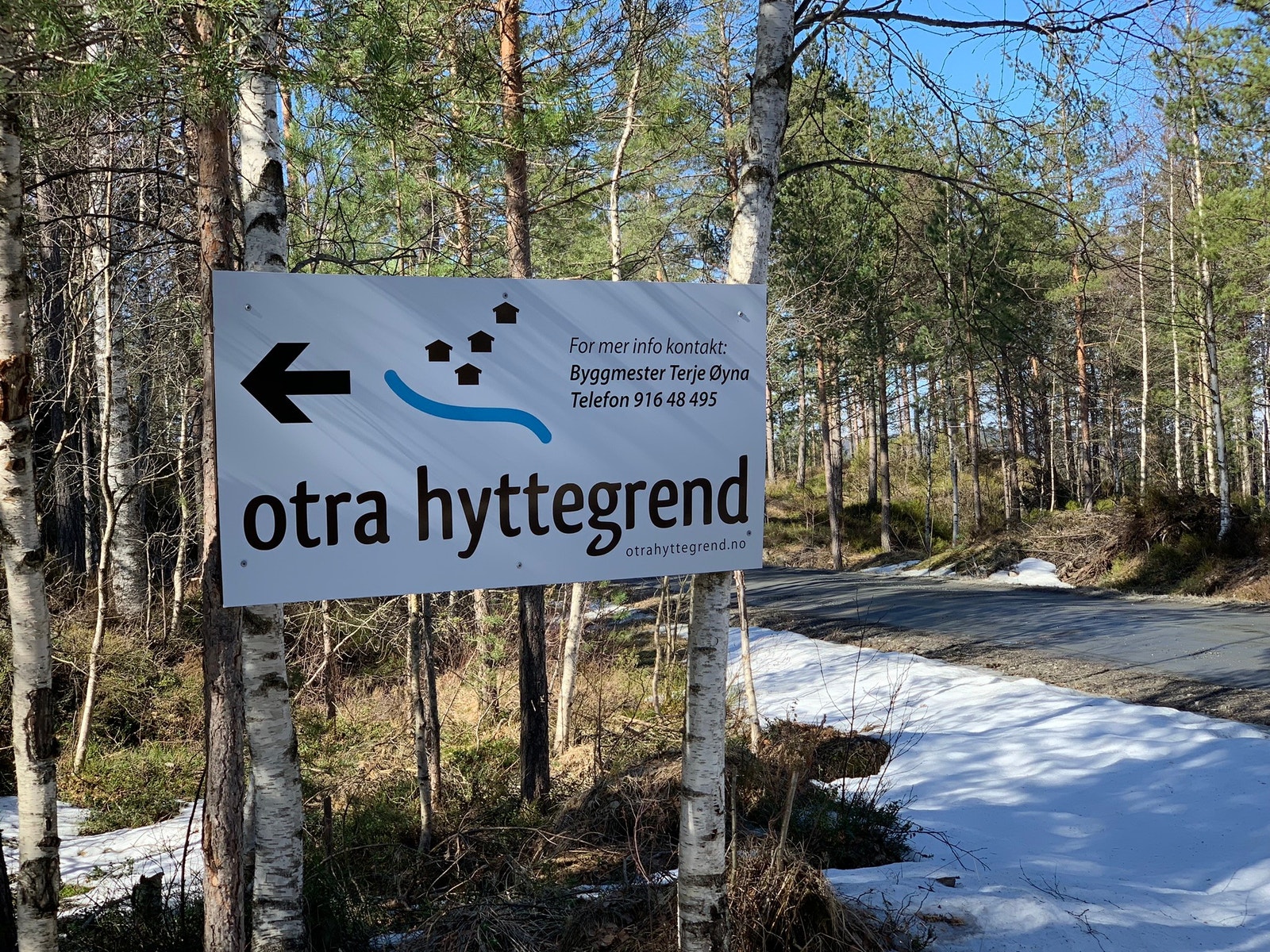 Skilt inn til Otra Hyttegrend Galleribilde