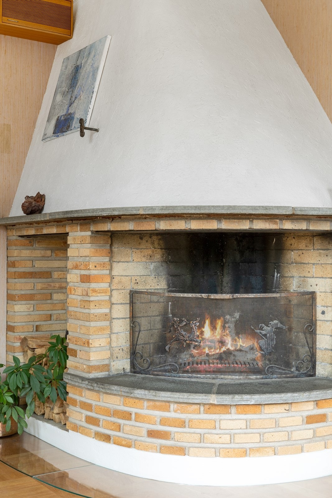 Flott teglsteinspeis som varmer godt Galleribilde