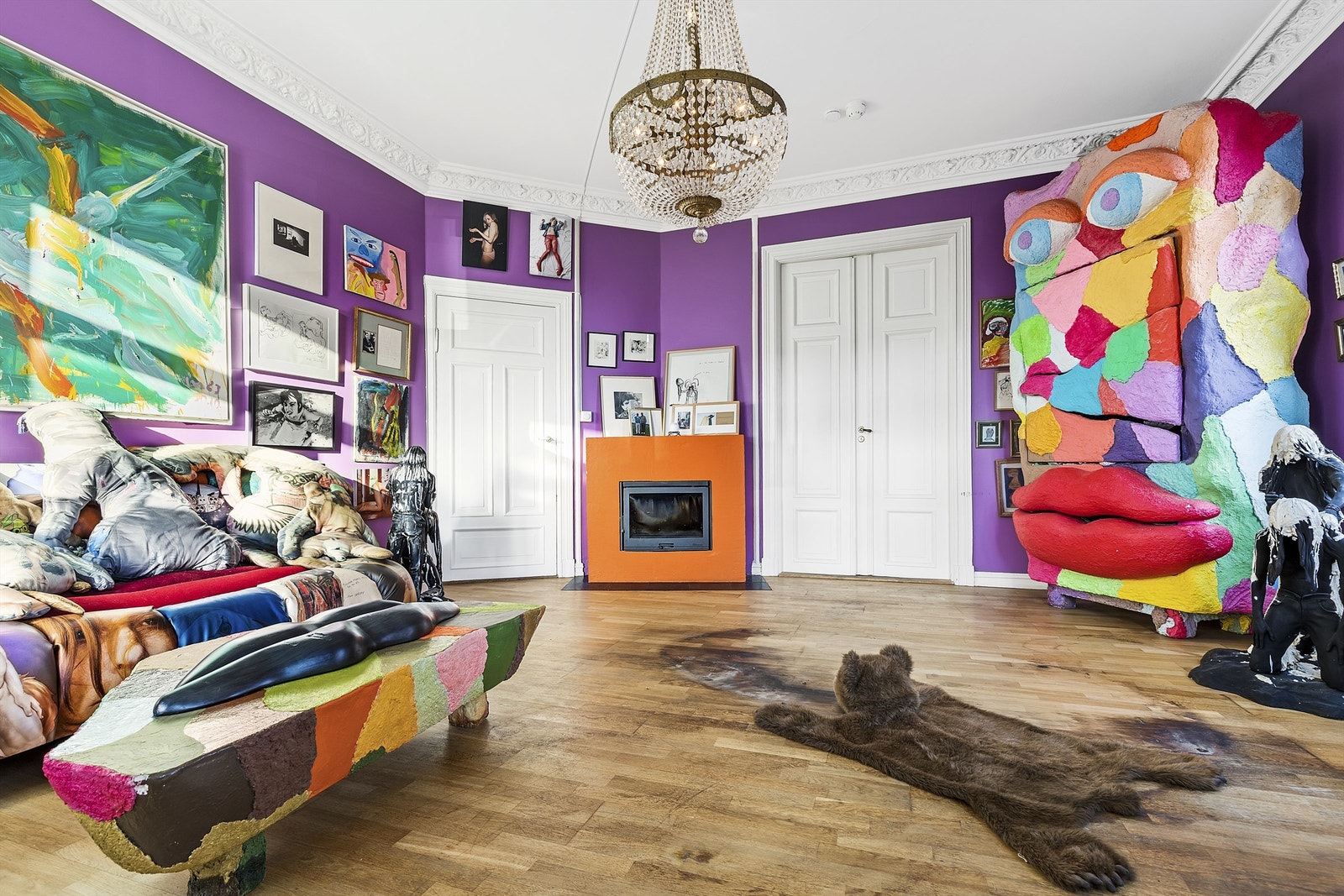 Doble dører mellom stue og soverom Galleribilde