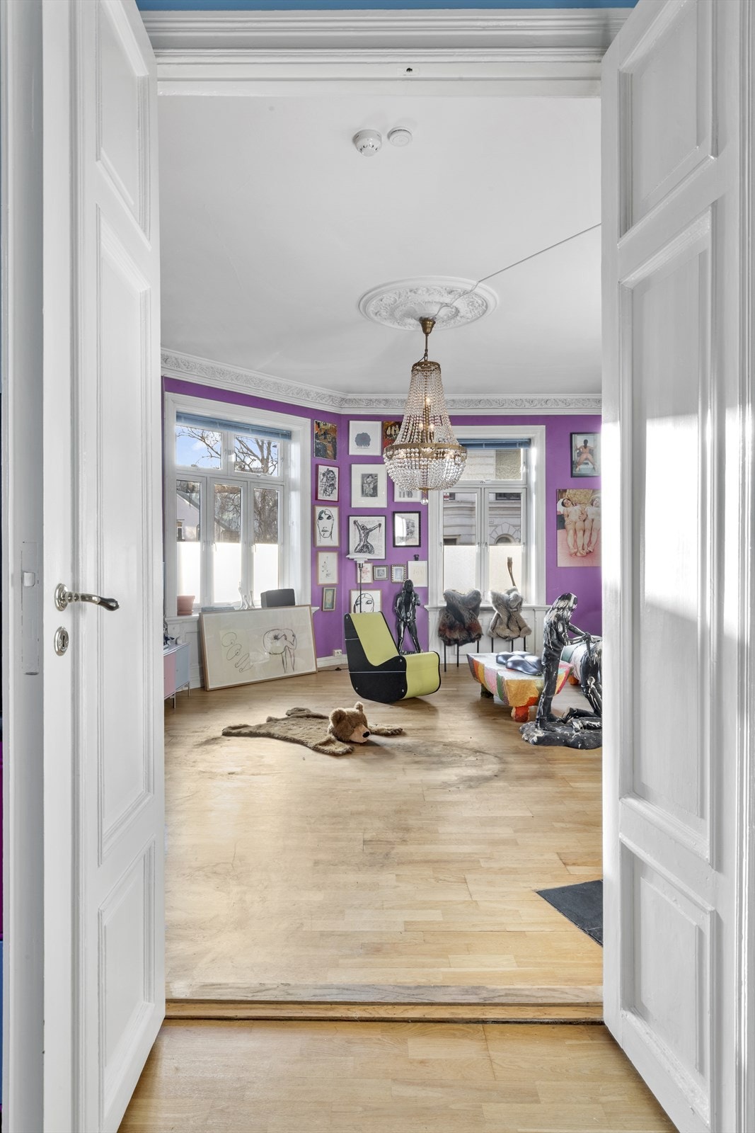 Fra soverom mot stue Galleribilde