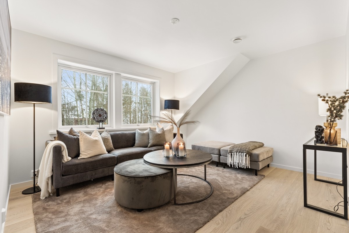 Stue i 2. etasje. Galleribilde