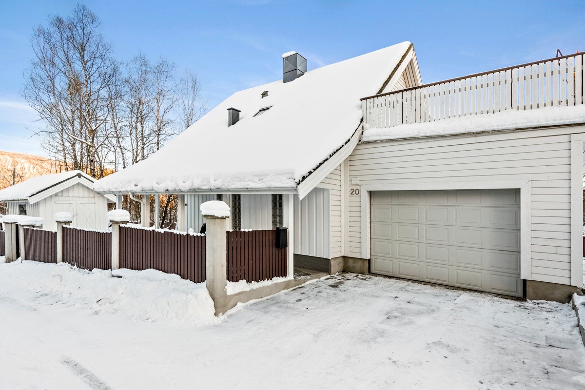 Ta med deg hele familien og flytt rett inn til en trivelig familiebolig. Galleribilde