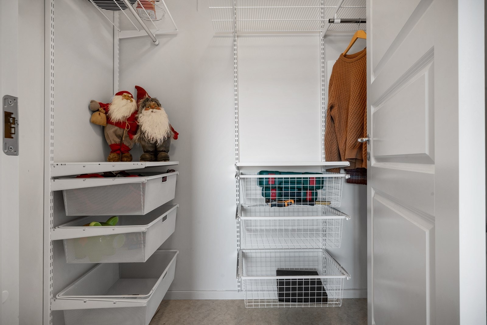 - Bod på 2,8m² som er brukt som walk-in closet - Galleribilde