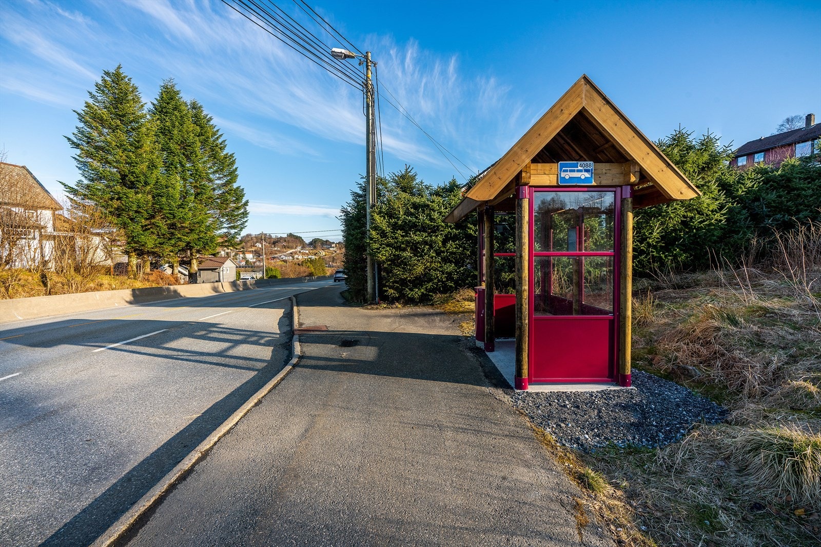 - Få minutters gåtur unna buss - Galleribilde