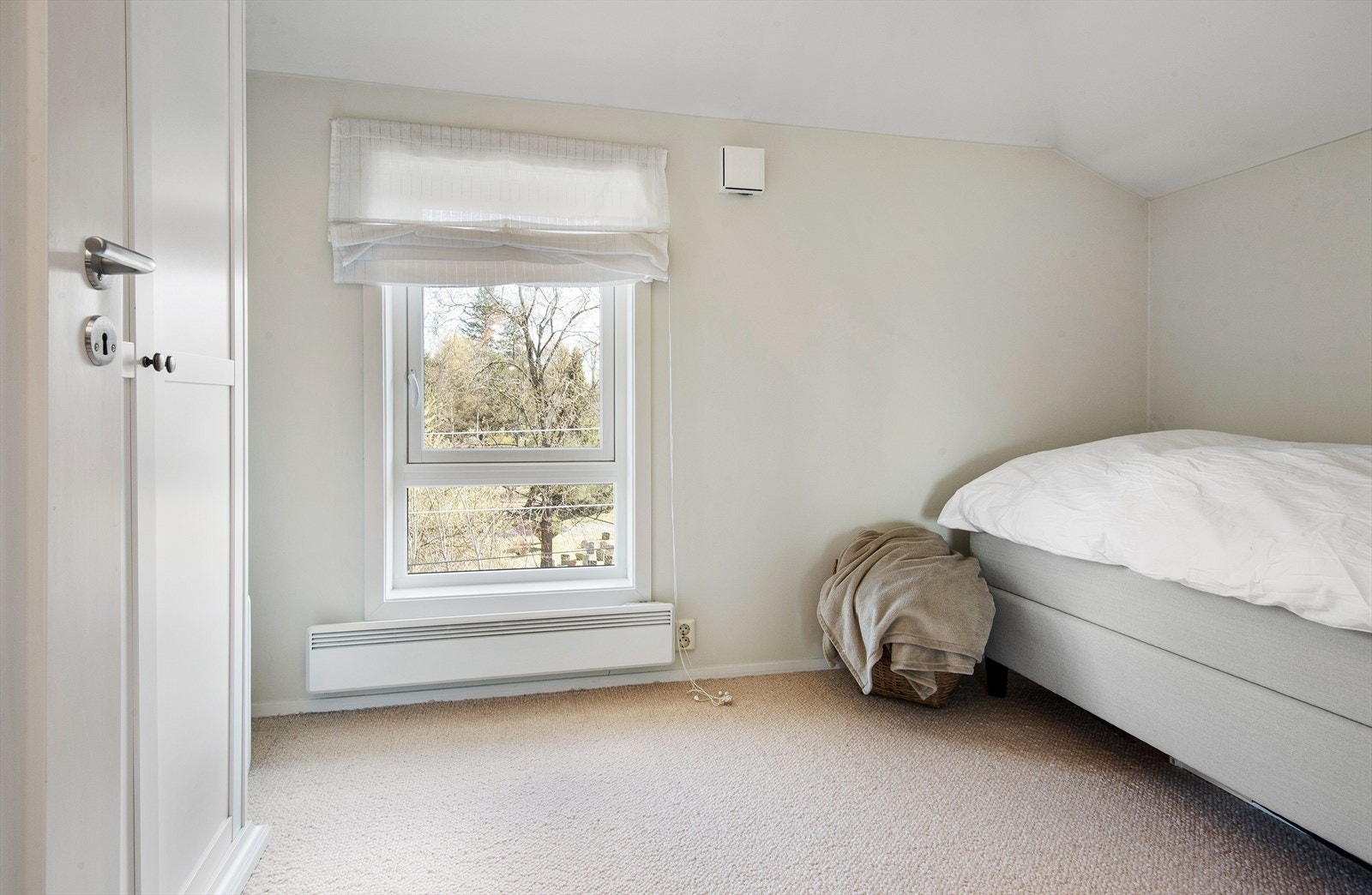 Soverom 3 har også plass til seng og garderobeløsning. Galleribilde