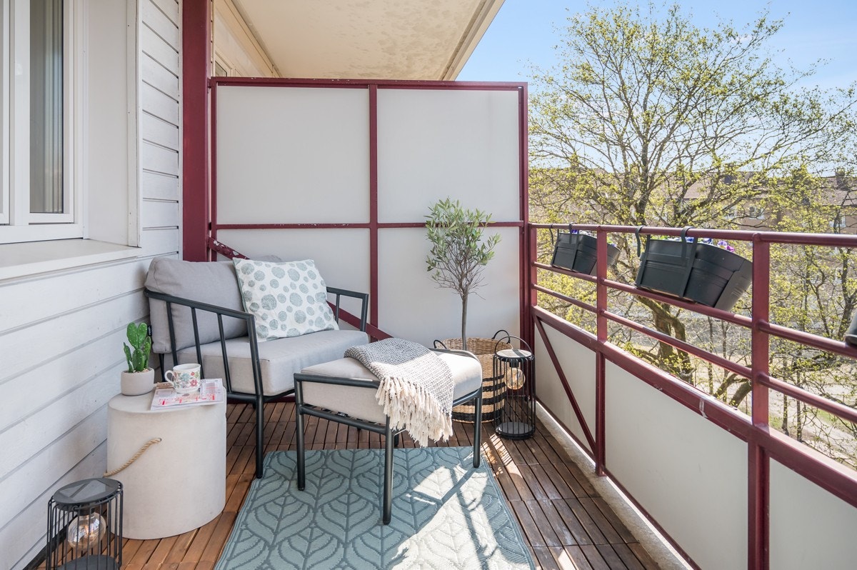 Balkongen kan skilte med gode solforhold og fin utsikt. Galleribilde