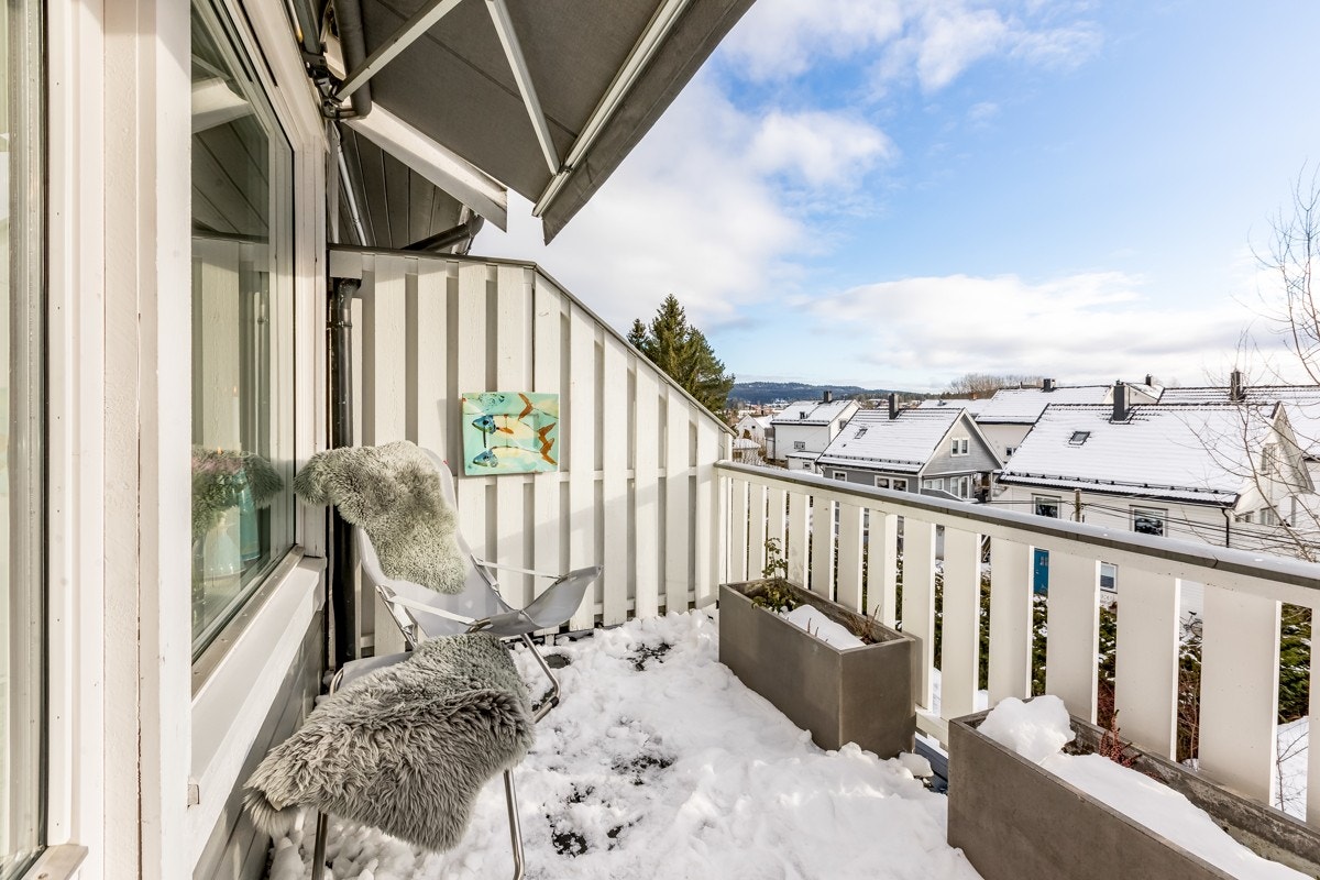 Elektrisk markise for solskjerming Galleribilde