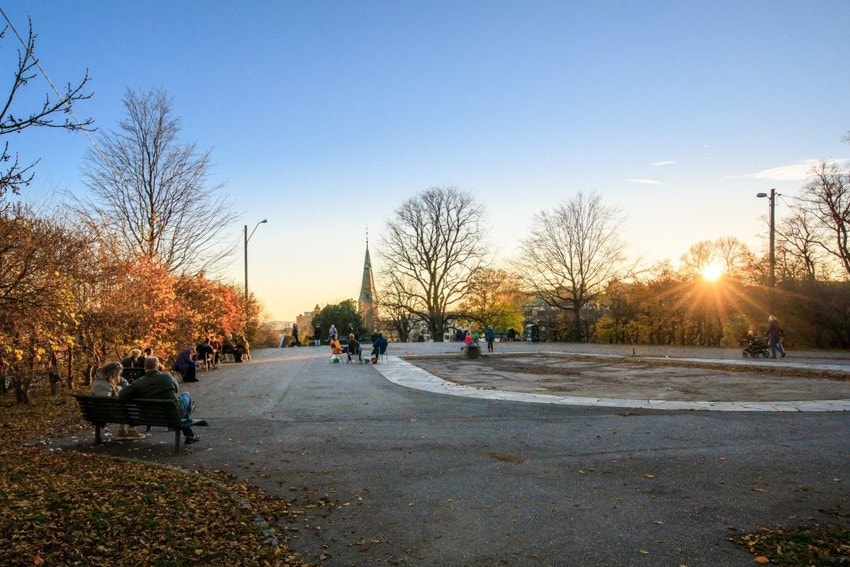 Få minutters gange til St. Hanshaugen park med grøntområder og turstier. Galleribilde