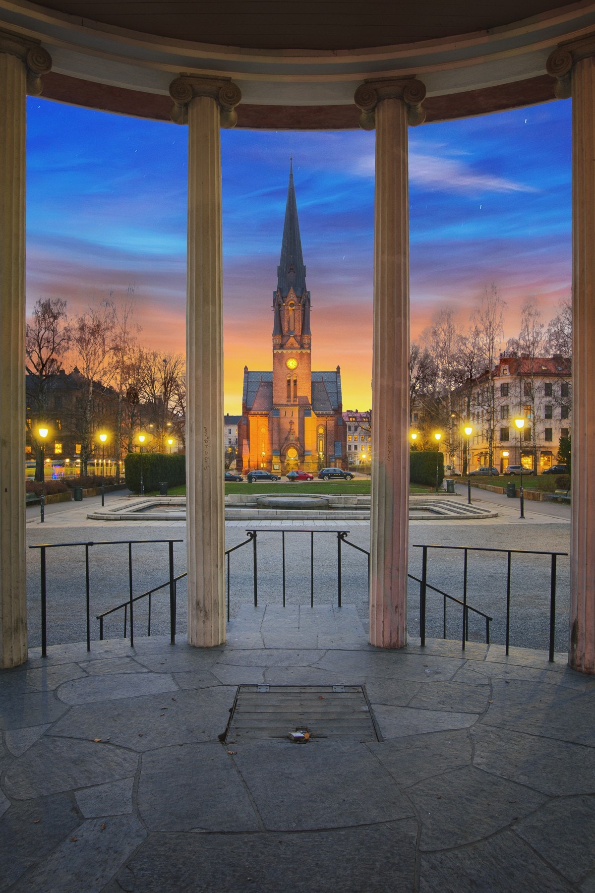 Idylliske Birkelunden. Galleribilde