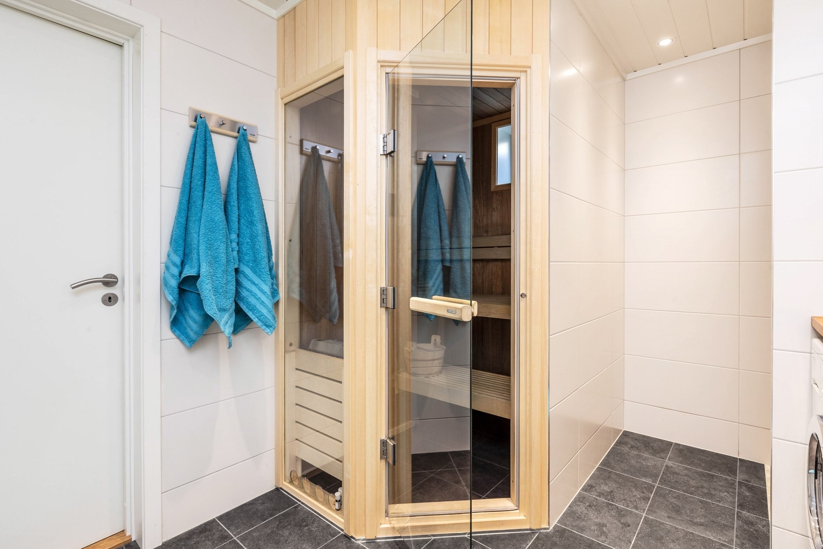 Tylö badstue på vaskerom Galleribilde