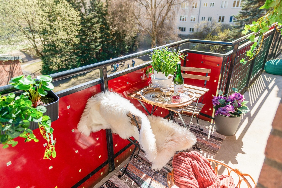 Plass til sittegruppe og beplantning på balkongen Galleribilde