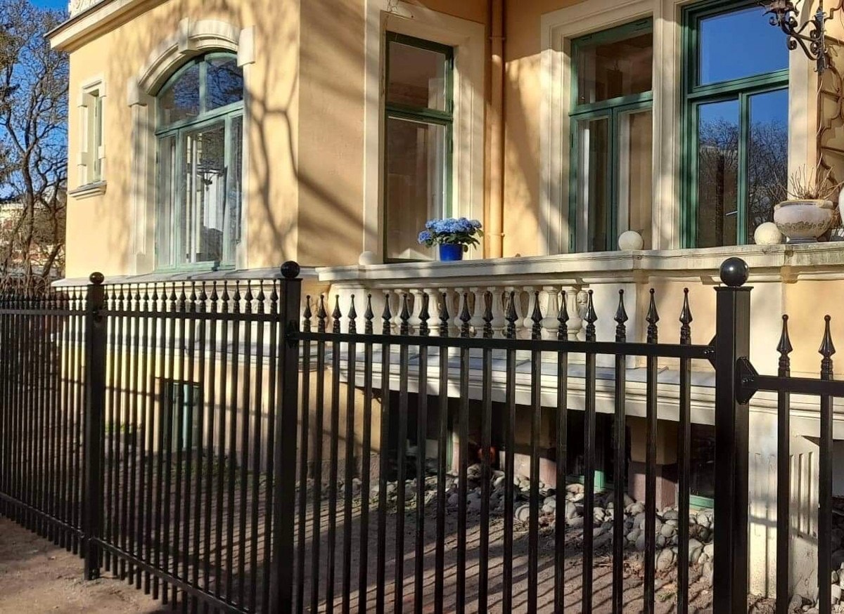 Nytt smijernsgjerde mot gaten. Galleribilde