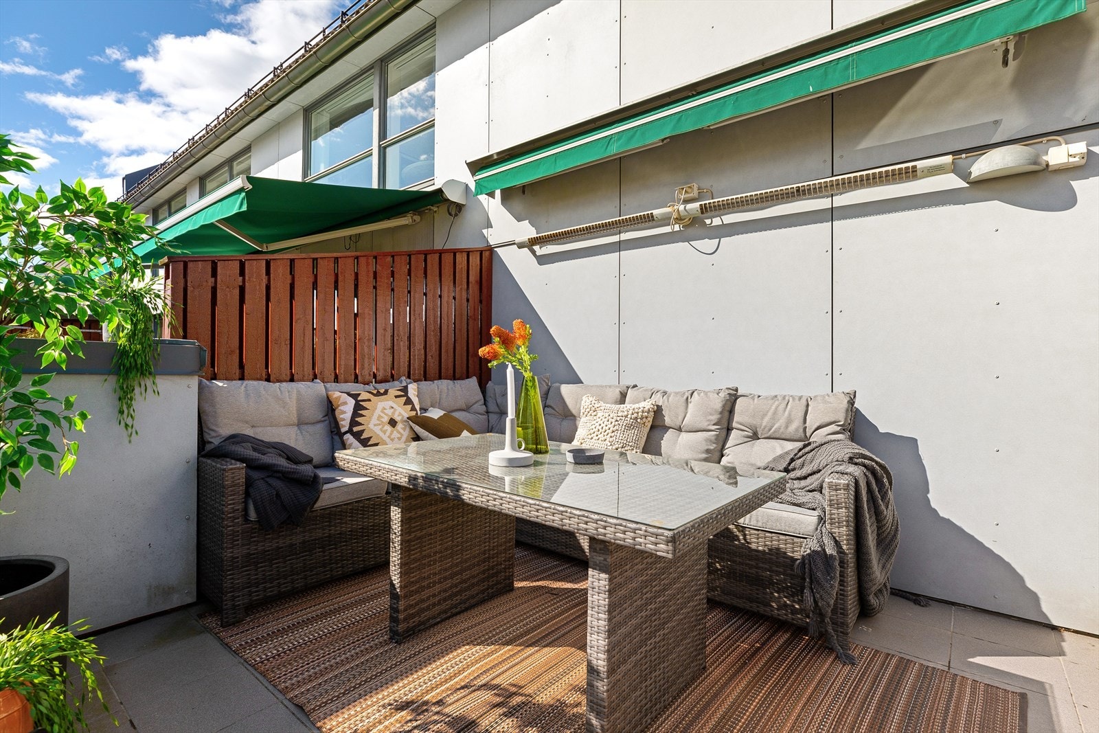 En lys og lekker 4-roms toppleilighet med stor terrasse Galleribilde