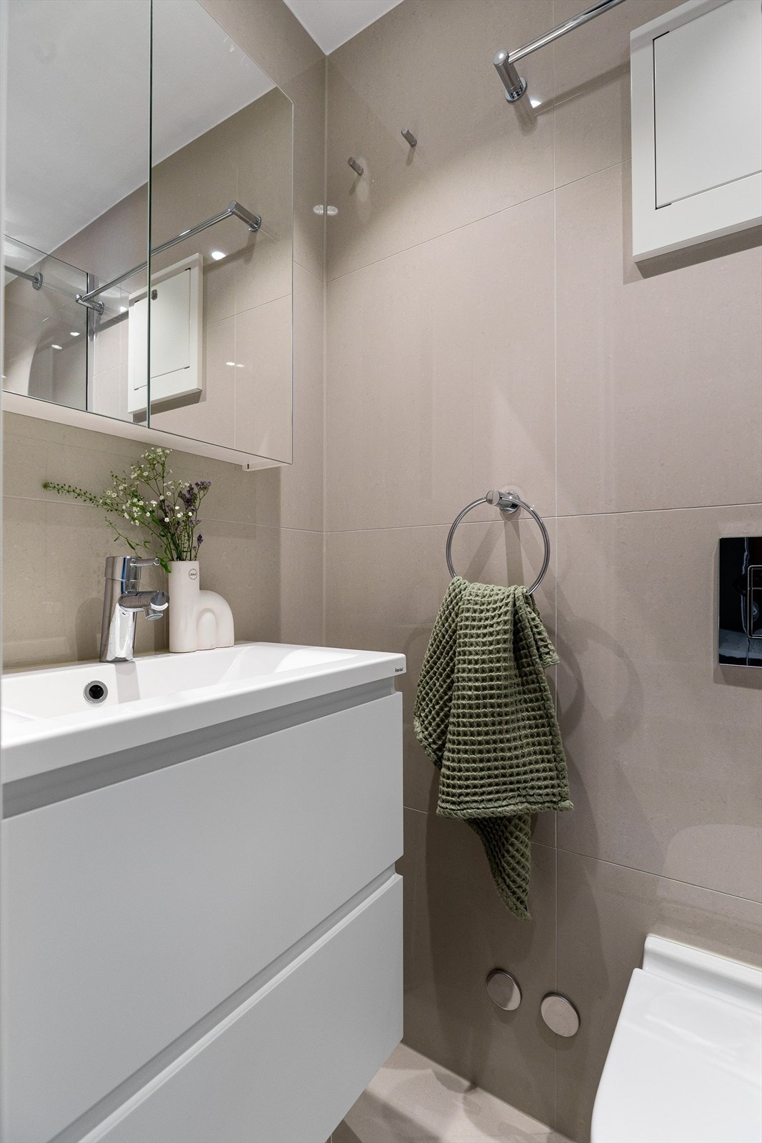 Badet er moderne og ble pusset opp i 2018 Galleribilde