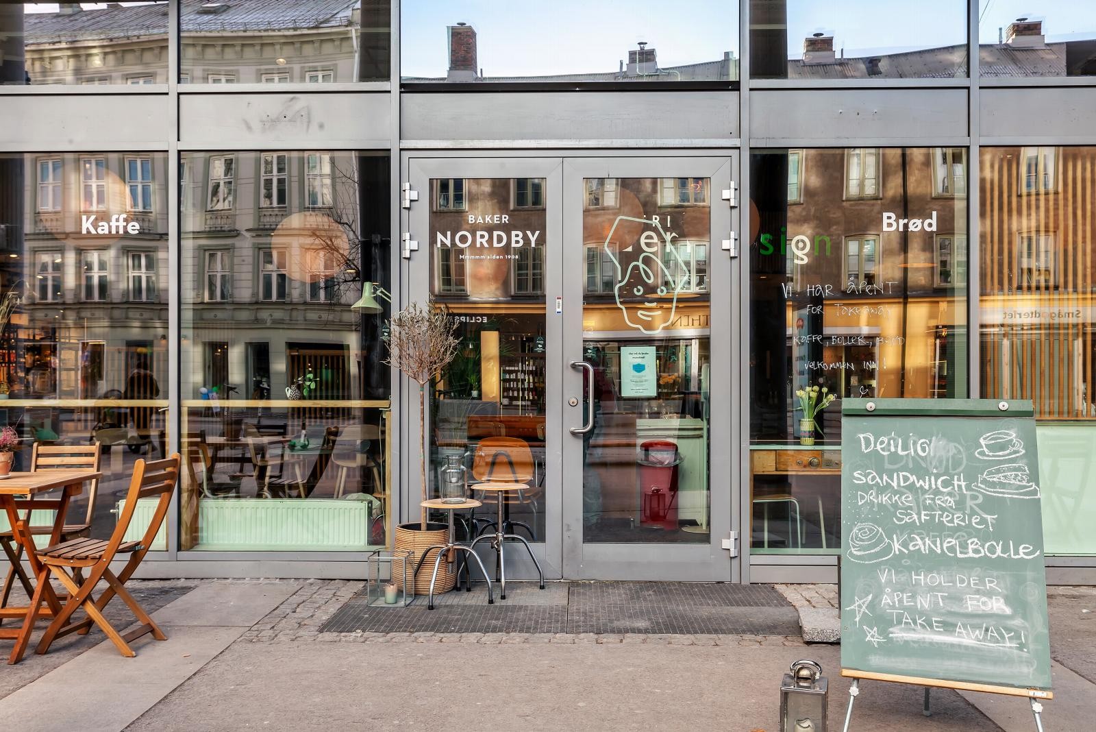 Baker Nordby er et tradisjonelt bakeri som ligger i nærheten. Galleribilde