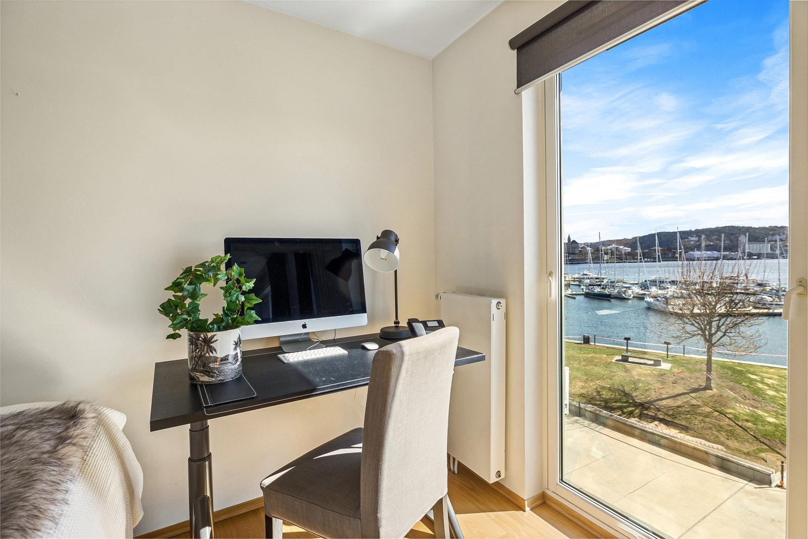 Et hjemmekontor med utsikt! Galleribilde