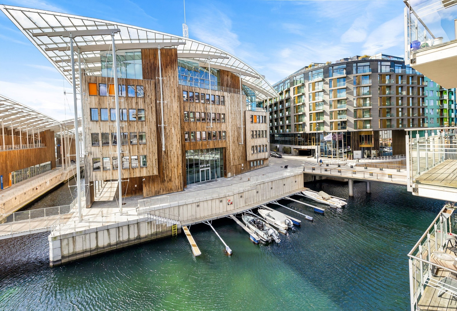 Utsikt mot vest. Galleribilde