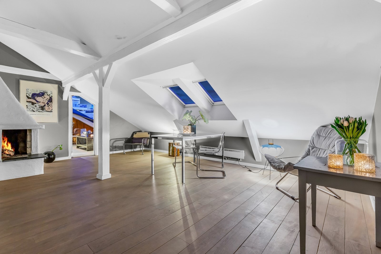 Leiligheten har også en meget hyggelig 2-roms praktikantdel, også denne med like god standard som hoveddelen. Galleribilde