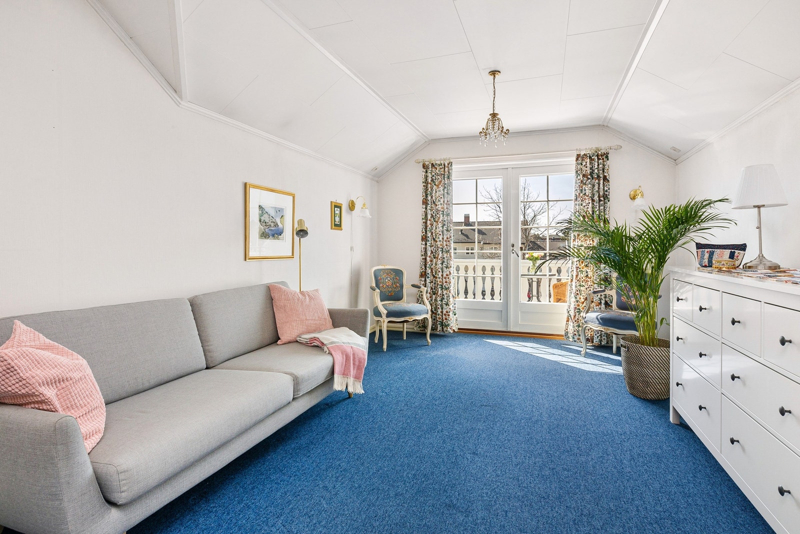 Loftstue. Her er det muligheter for å lage soverom 4 hvis du har behovet for det Galleribilde