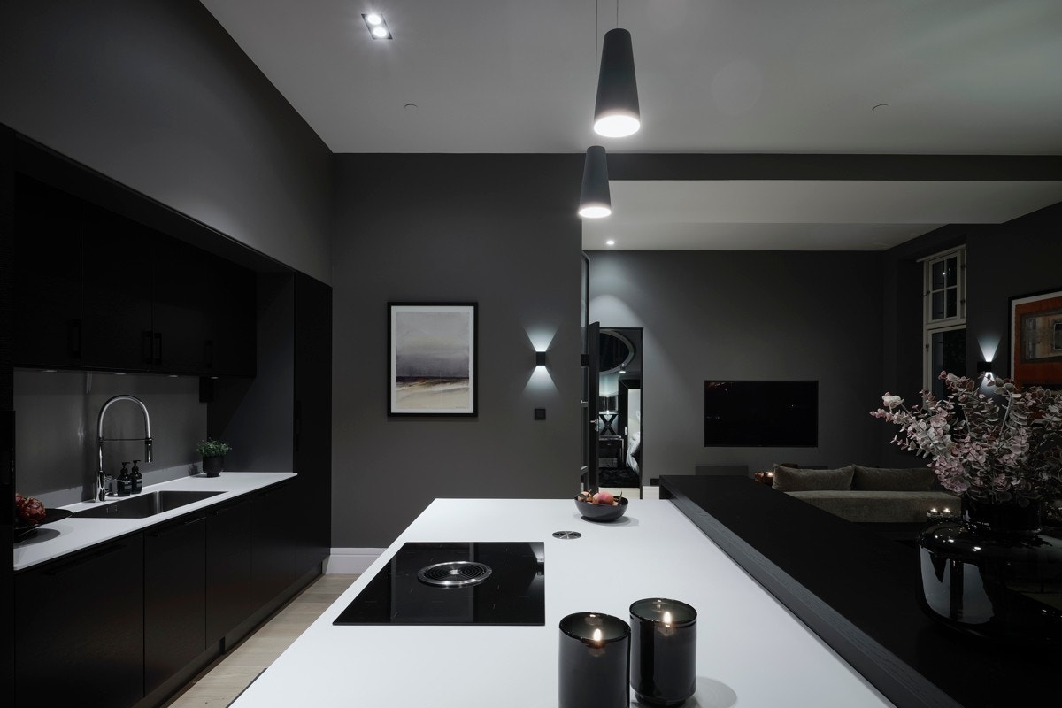 Lekkert og velutstyrt kjøkken levert av Drømmekjøkkenet Galleribilde