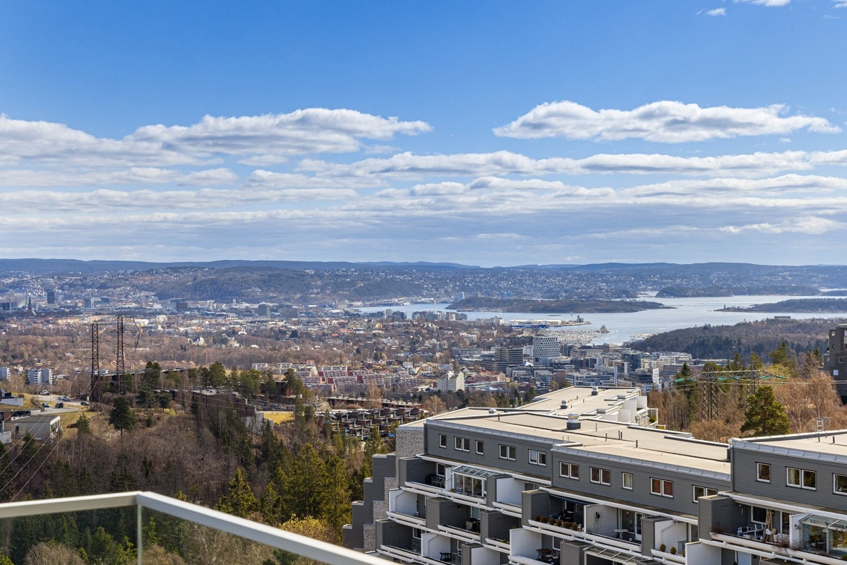 Nydelig utsikt fra balkong Galleribilde