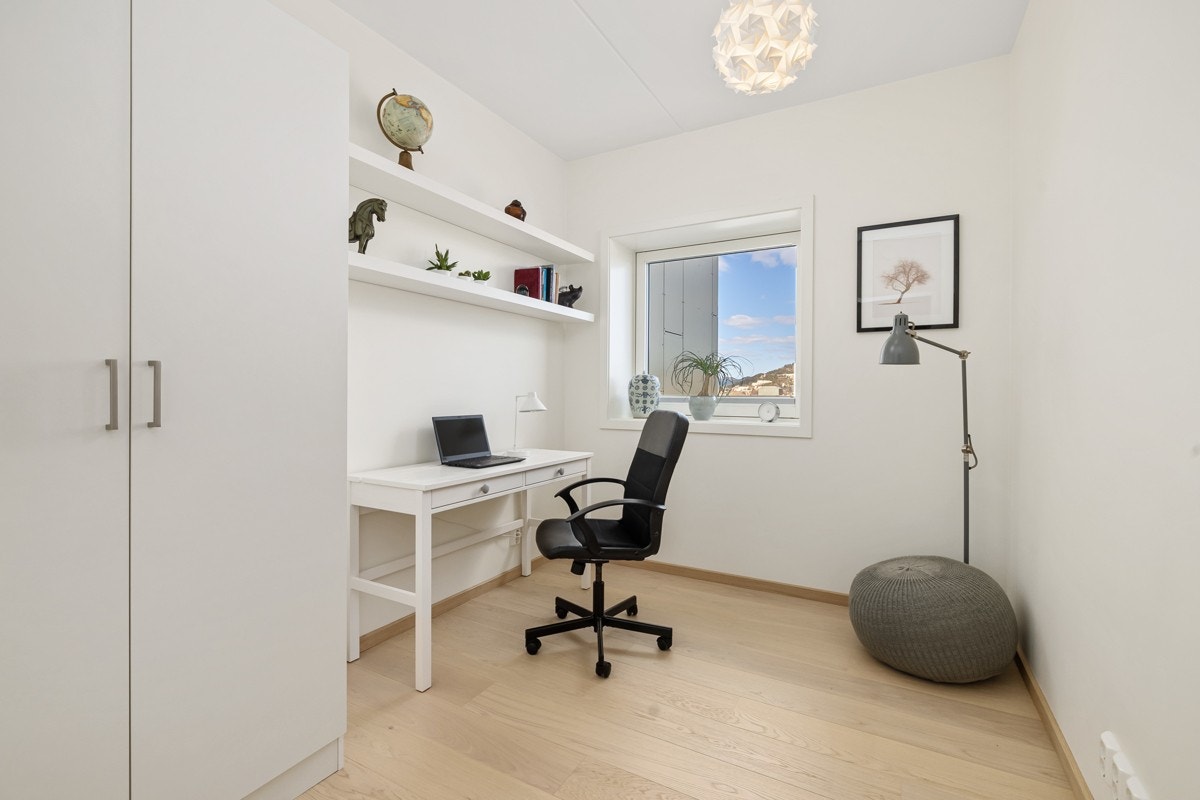 Kontor/soverom 2 Galleribilde