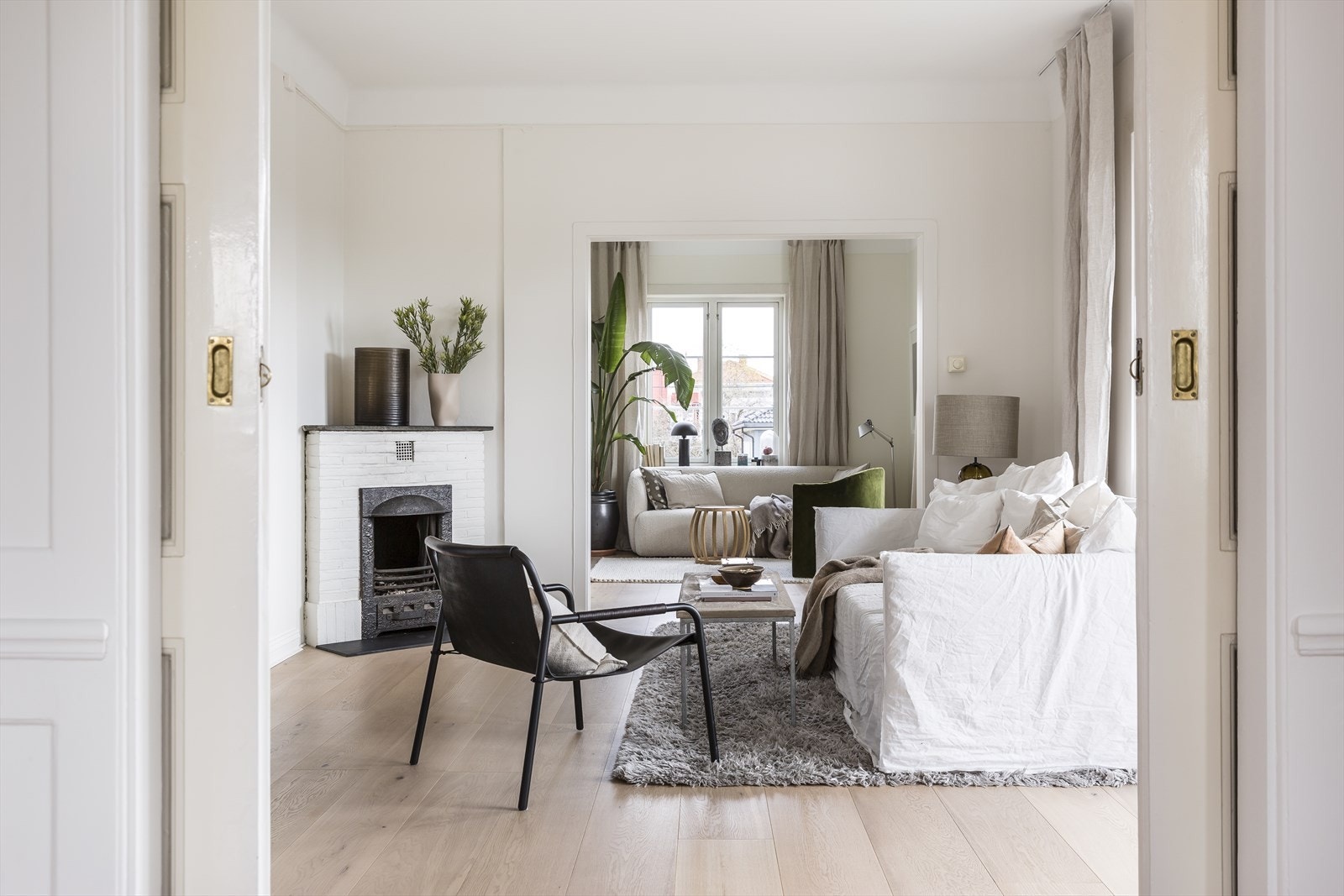 Boligen har et enormt særpreg, fantastiske lysforhold, nydelig utsyn og ingen innsyn. Galleribilde