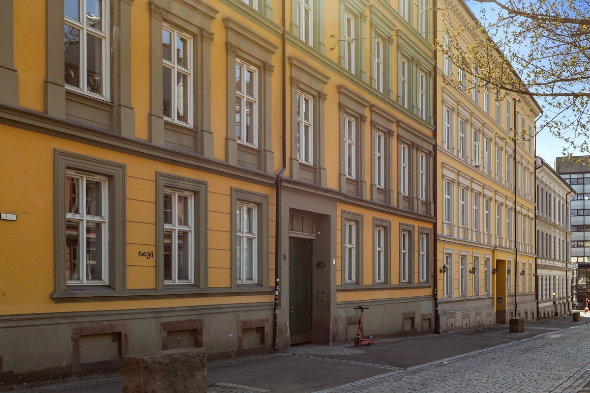 Inngangsparti. Galleribilde