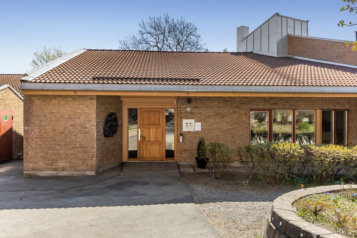 Inngangsparti. Galleribilde