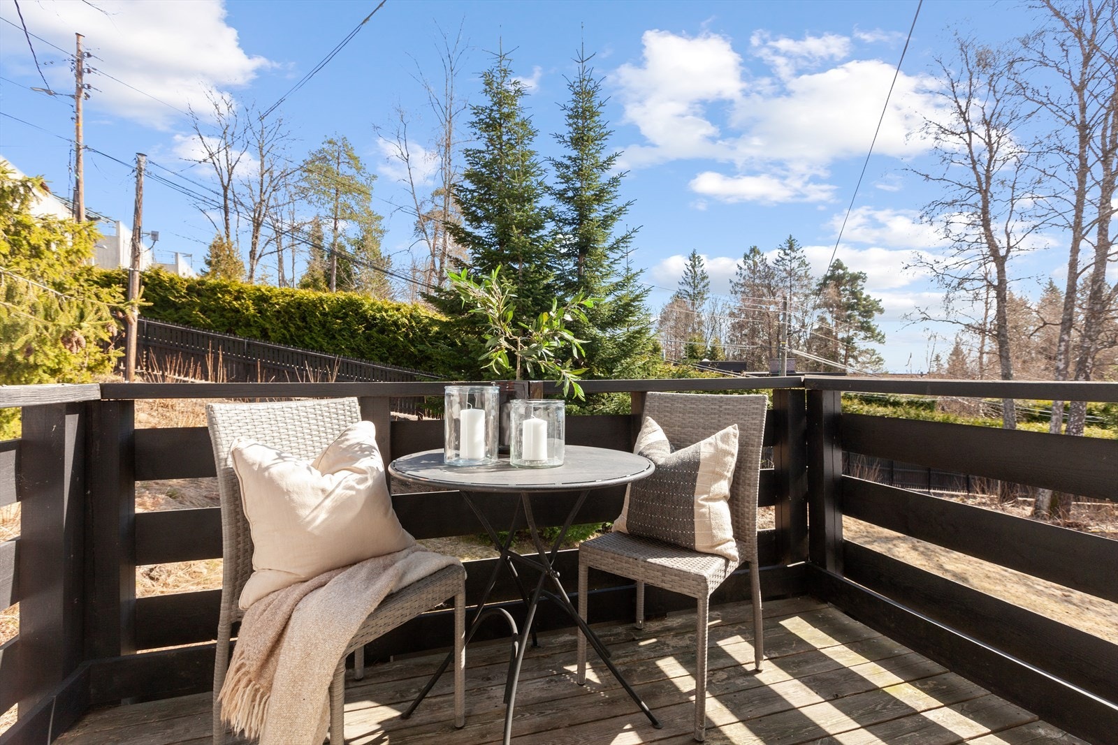 Hyggelig balkong. Galleribilde