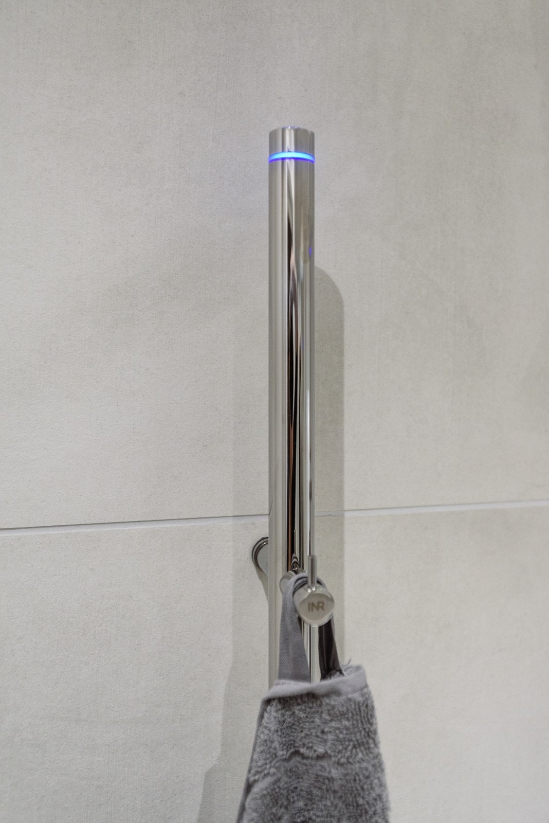 Badet er ustyrt med 3 håndklevarmere fra INR Galleribilde